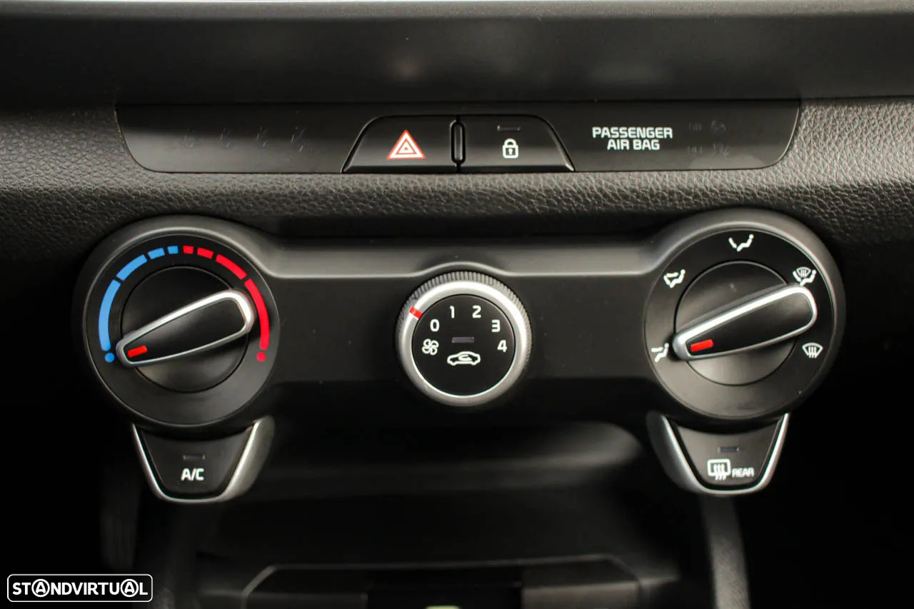 Kia Stonic 1.2 Dynamic - 15
