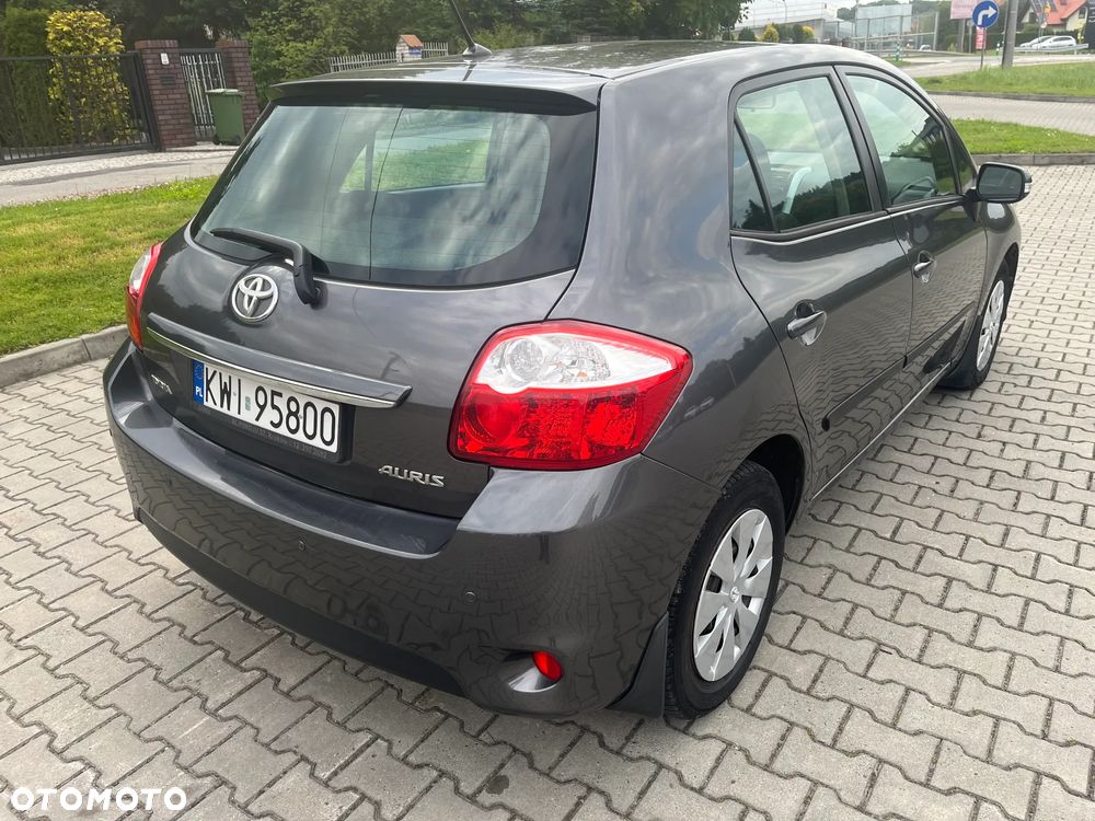 Toyota Auris 1.33 VVT-i Life Comfort - 5