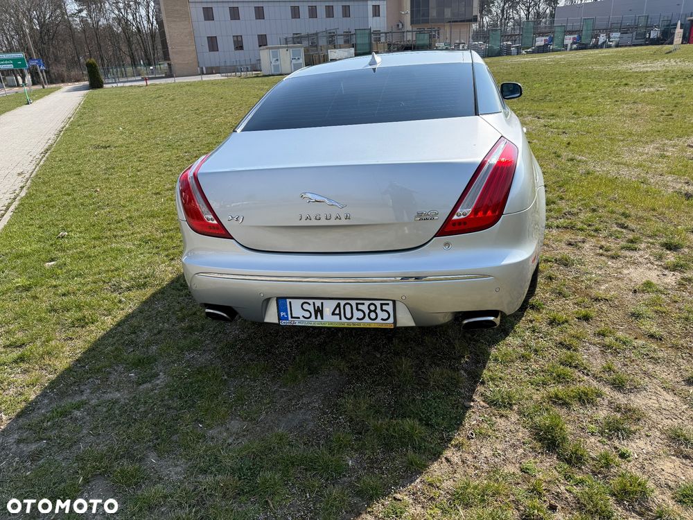Jaguar XJ 3.0 V6 Kompressor AWD Premium Luxury - 10