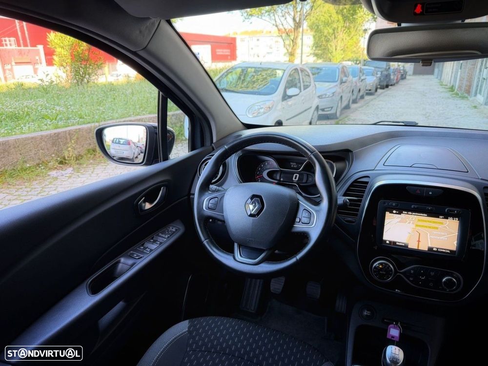 Renault Captur 0.9 TCE Exclusive - 17