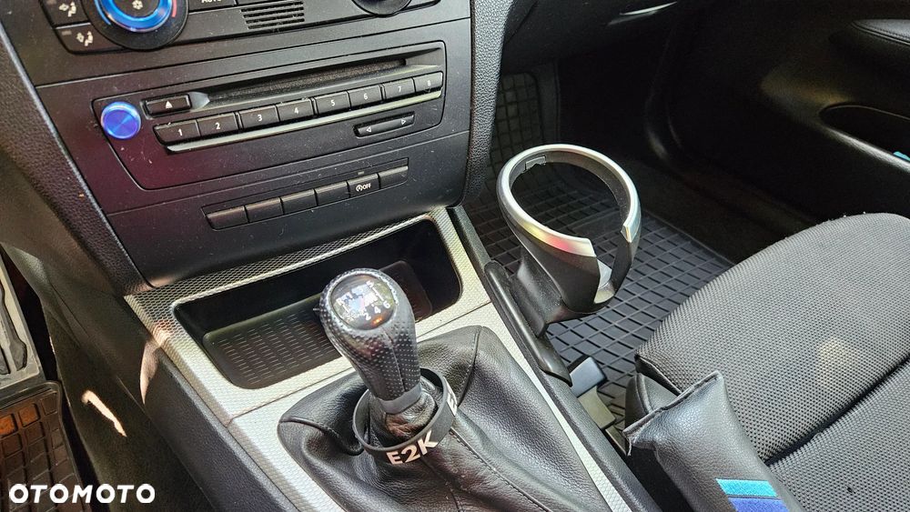BMW Seria 1 123d - 30
