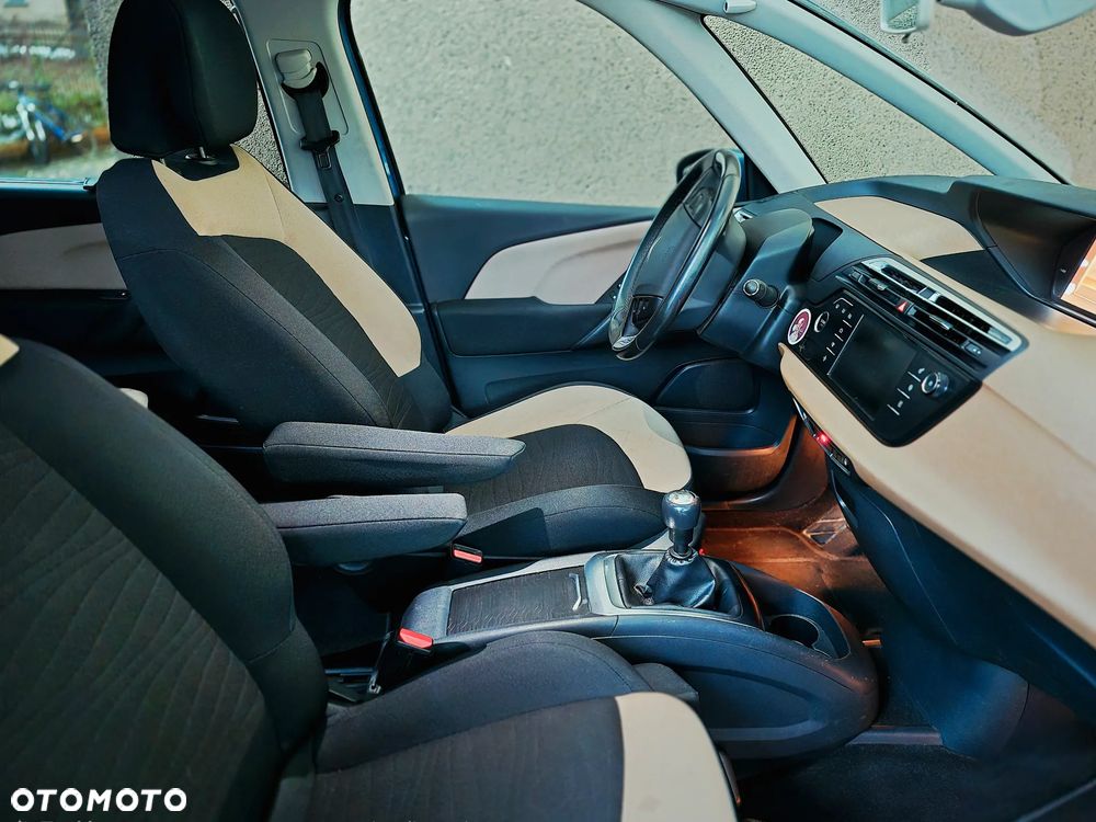 Citroën C4 Picasso 1.6 THP Intensive - 37