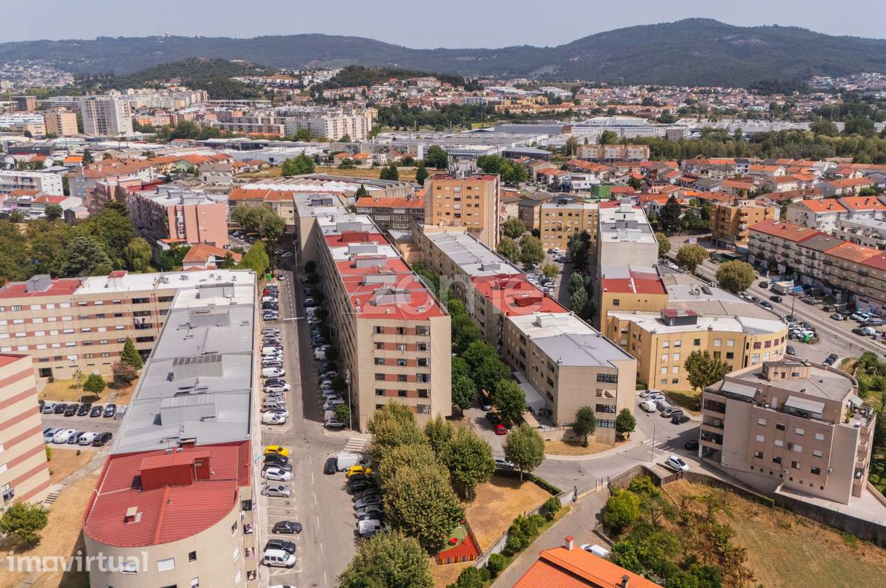 Apartamento T2 em Ferreiros - Braga - Grande imagem: 3/28
