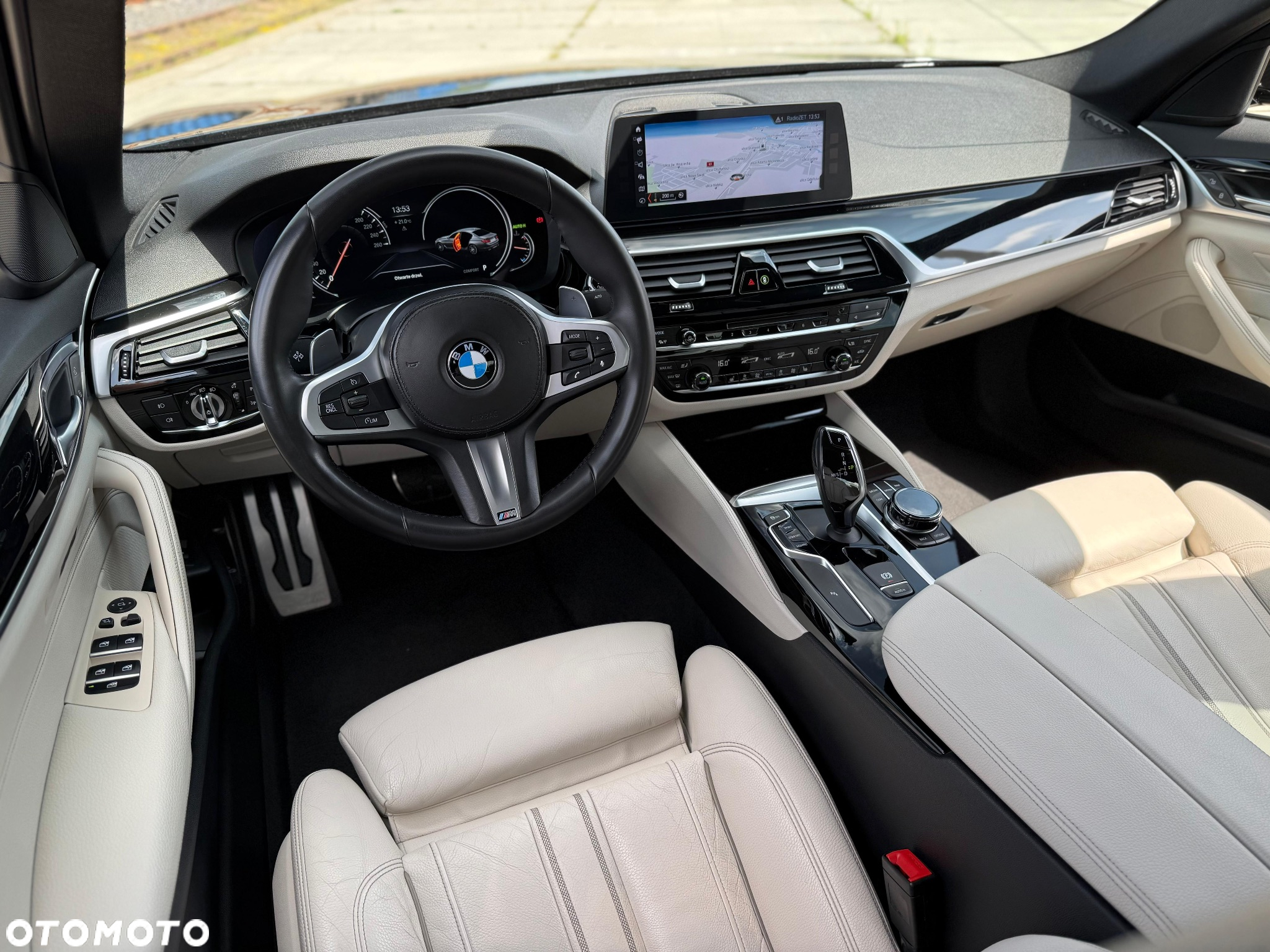 BMW Seria 5 520d xDrive M Sport sport - 7