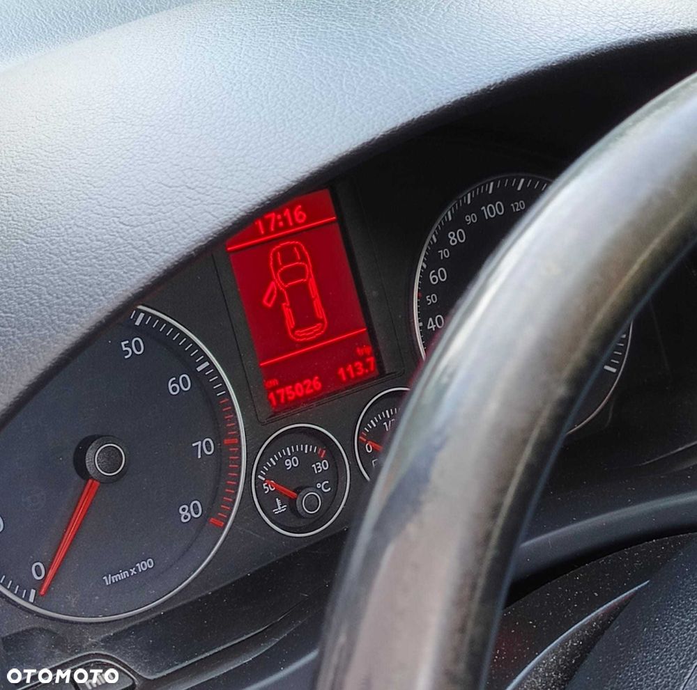 Volkswagen Golf Plus - 8