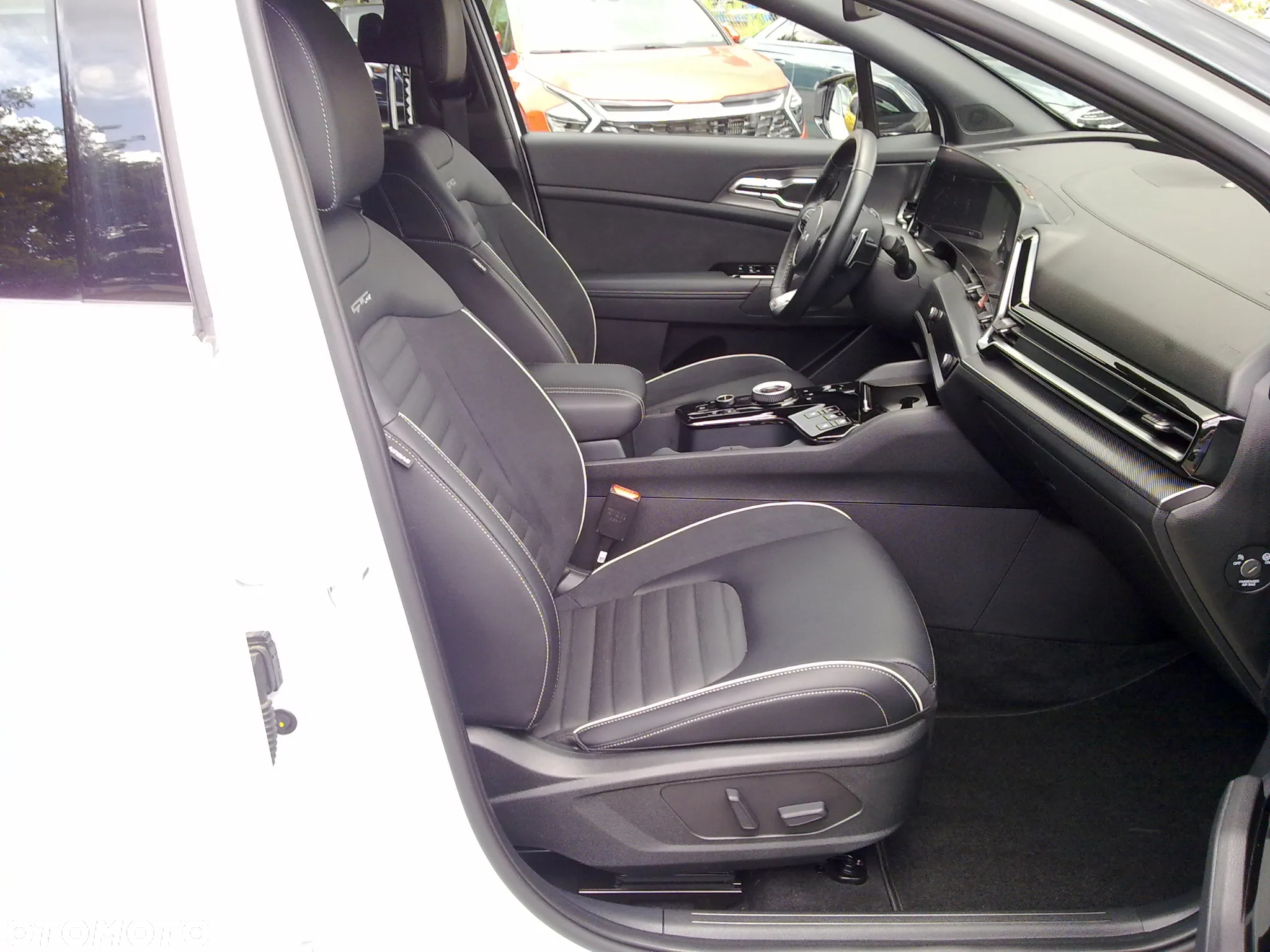 Kia Sportage 1.6 T-GDI PHEV GT Line 4WD - 23