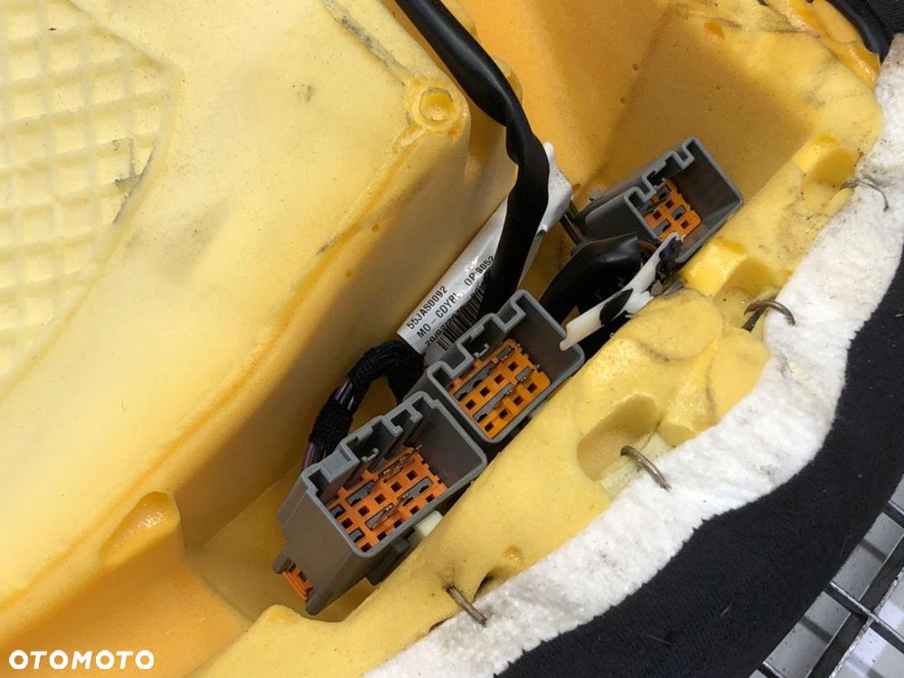 KANAPA DRUGI RZĄD  JAGUAR XJ (X351) 2009 - 2022 3.0 SDV6 202 kW [275 KM] olej napędowy 2009 - 2016 - 9