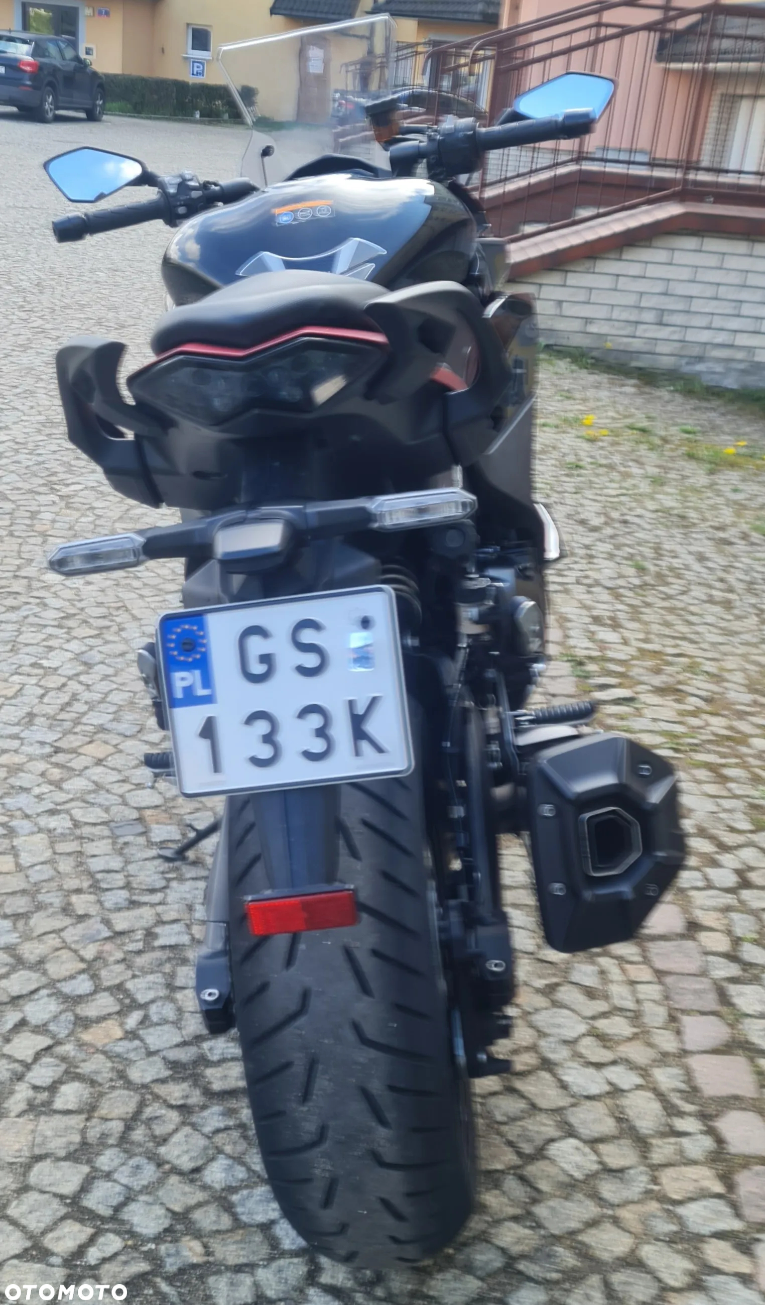 Kawasaki Ninja 1000 SX - 11