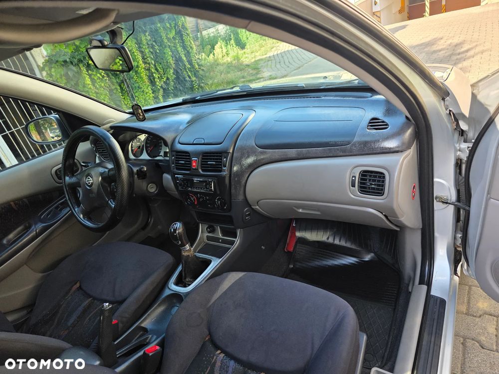 Nissan Almera 1.5 Comfort - 8