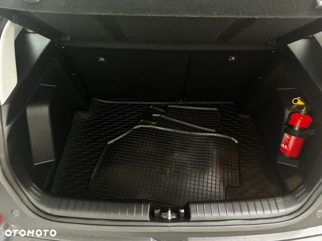 Hyundai Bayon 1.0 T-GDI Executive - 12