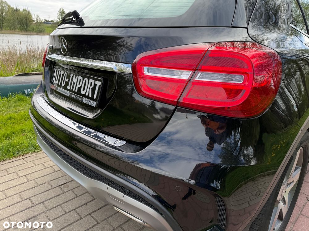 Mercedes-Benz GLA 200 AMG Line - 19