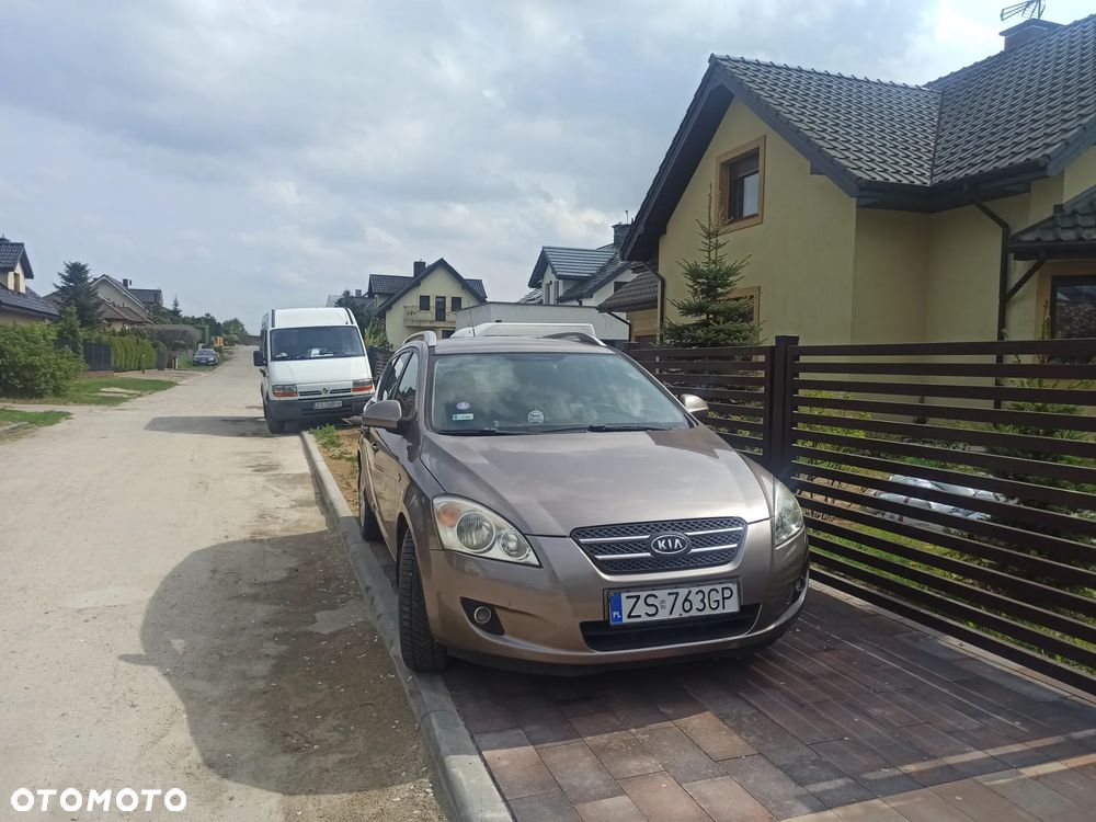 Kia Ceed 1.6 Optimum - 1