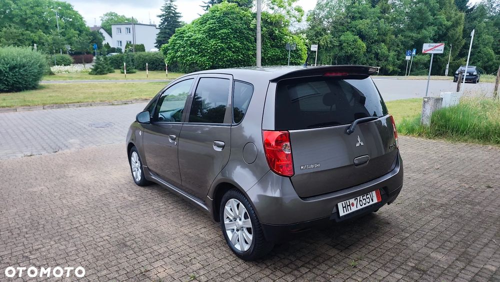 Mitsubishi Colt 1.3 Intense - 35