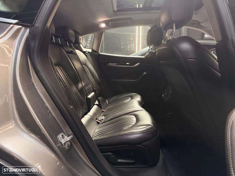 Maserati Levante 3.0 V6 - 25