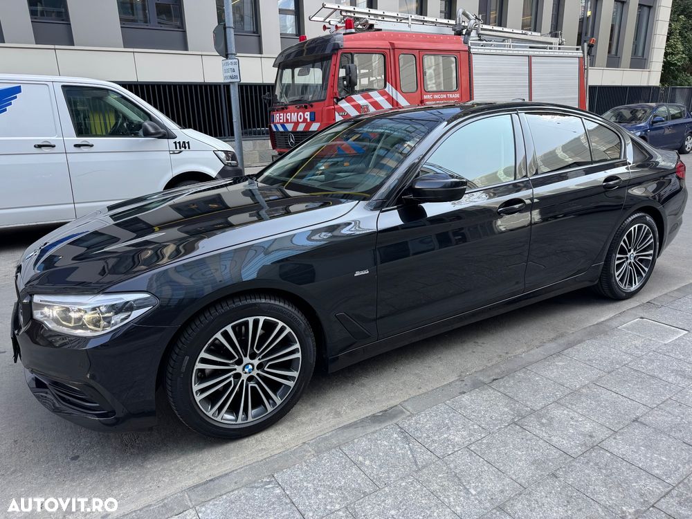 BMW Seria 5 520d AT - 2