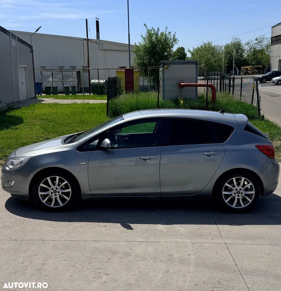 Opel Astra 1.3 CDTI DPF EcoFLEX Start/Stop Selection - 6