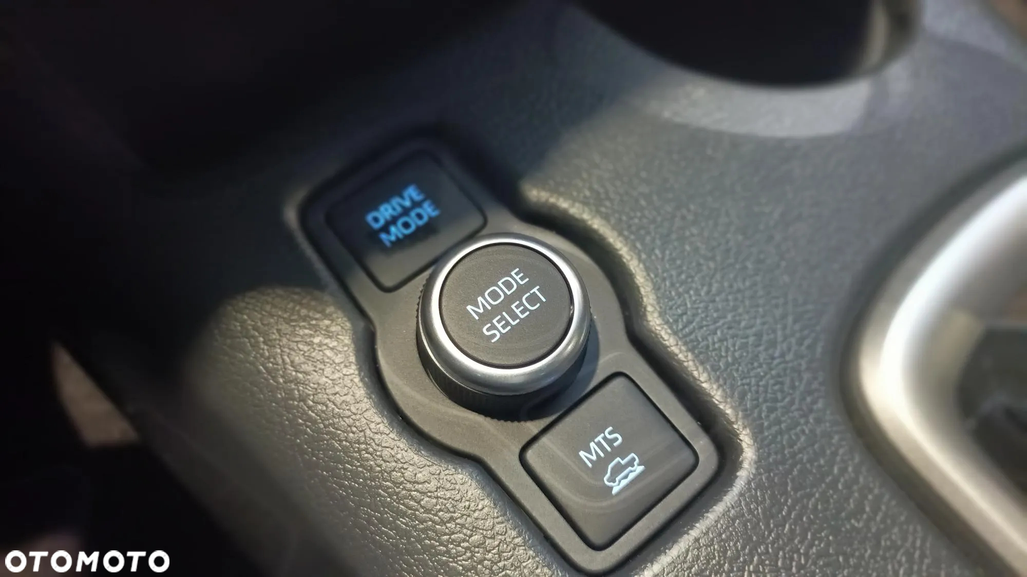 Toyota Hilux - 19
