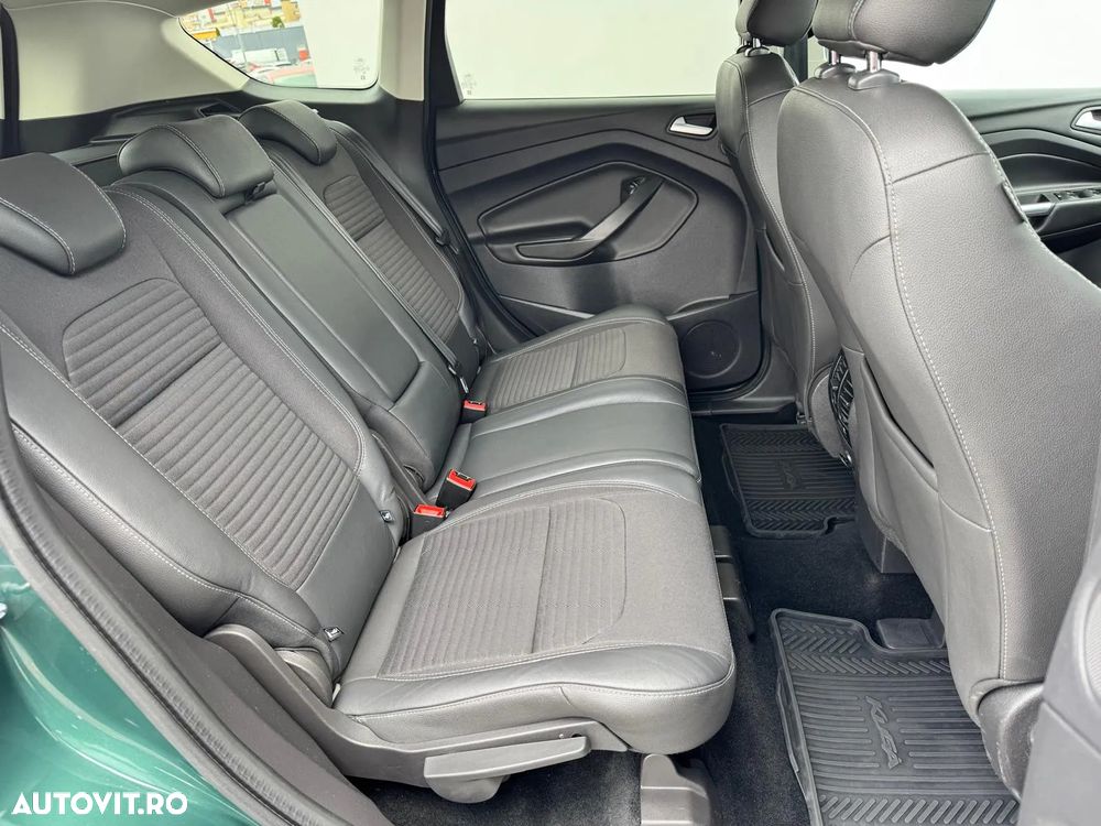 Ford Kuga 2.0 TDCi 4x4 Aut. Trend - 20