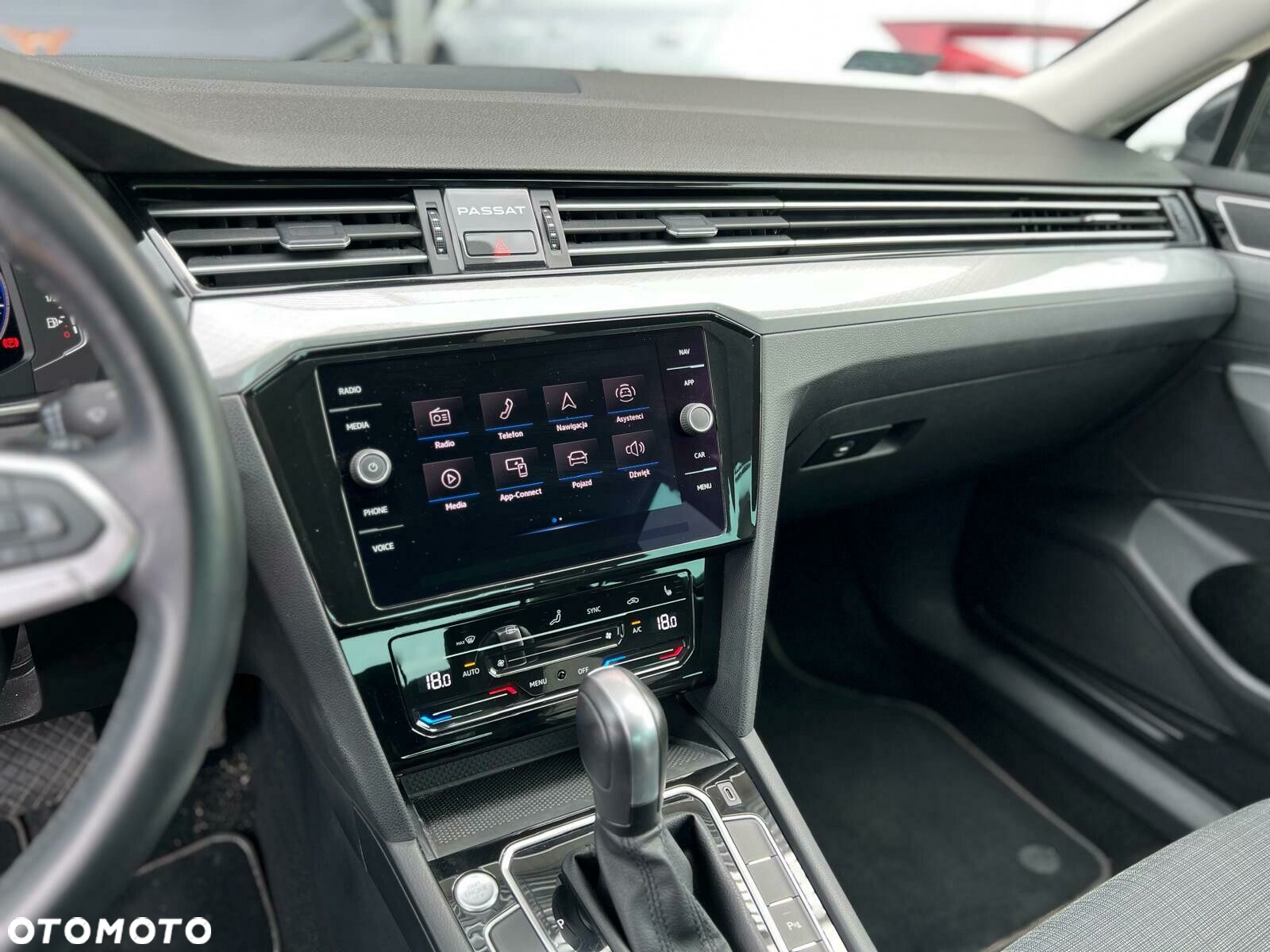Volkswagen Passat 2.0 TDI EVO Business DSG - 11