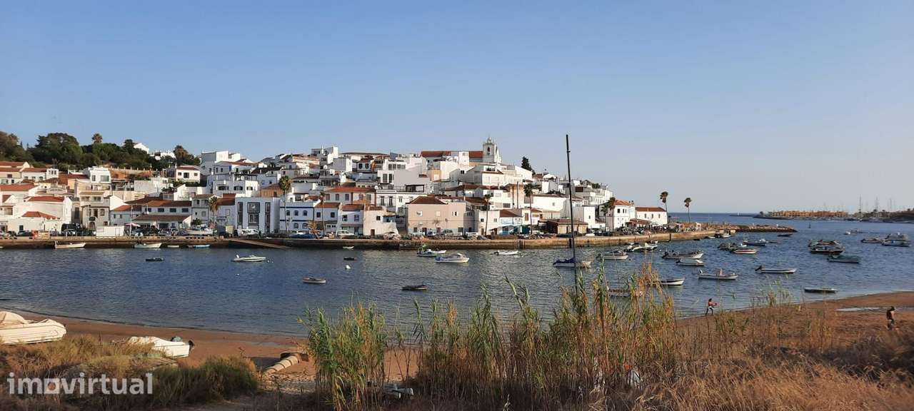 Comércio - Ferragudo-Algarve - Grande imagem: 2/60