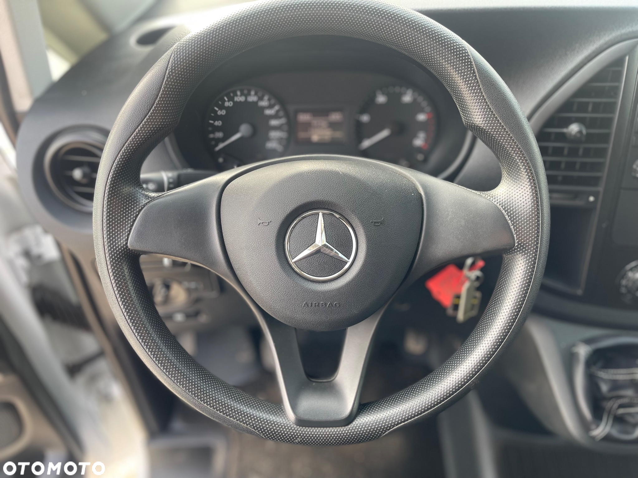 Mercedes-Benz Vito - 9