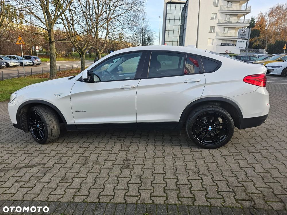 BMW X4 xDrive20d - 8