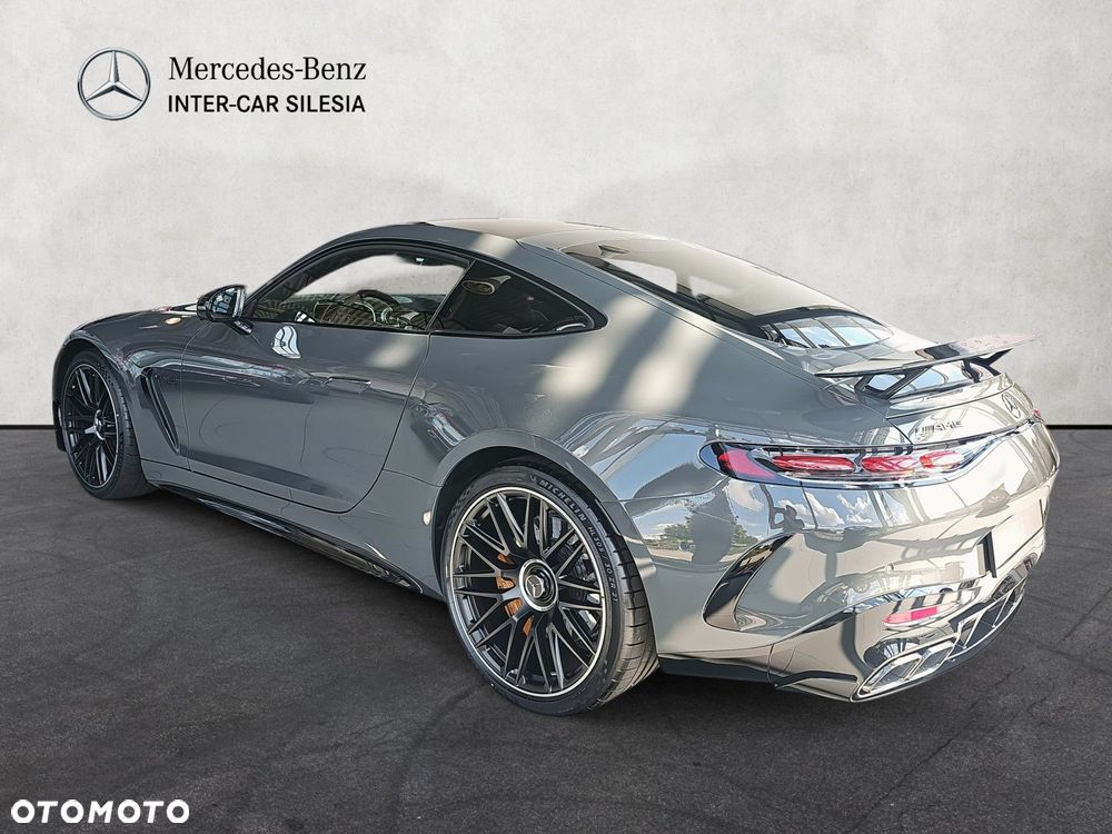 Mercedes-Benz AMG GT - 7