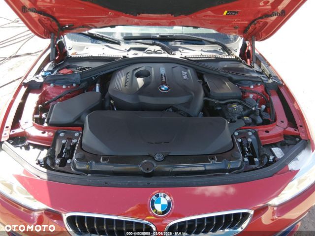 BMW Seria 3 330i Edition Luxury Line Purity - 11