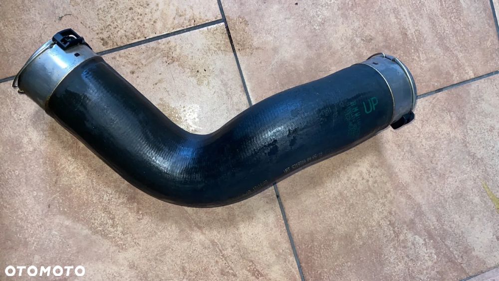 RURA WĄŻ INTERCOOLERA BMW G30 G31 8571025 - 2