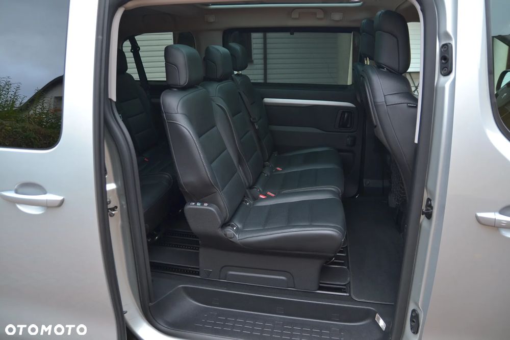 Peugeot Traveller 2.0 BlueHDi Standard Allure - 17