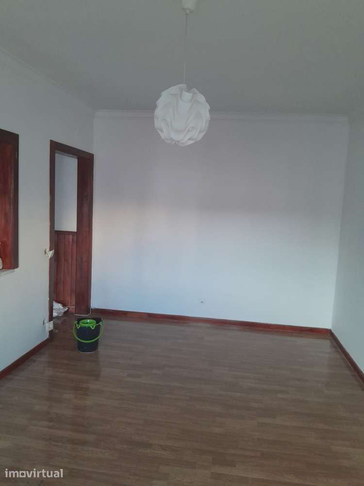 VENDA | Apartamento T2 – Entroncamento | Excelente Localização - Grande imagem: 2/8