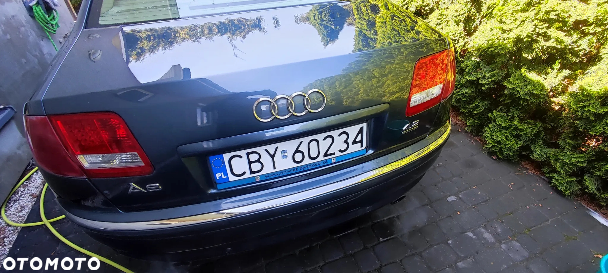 Audi A8 4.2 Quattro - 3