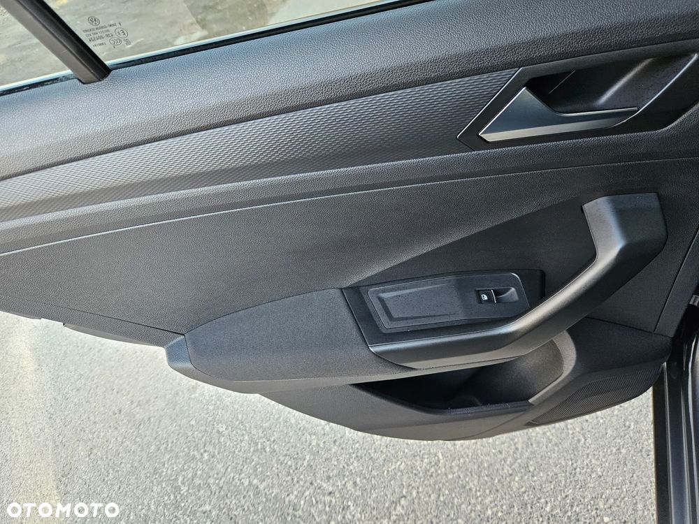 Volkswagen T-Roc 1.5 TSI ACT OPF Style - 37