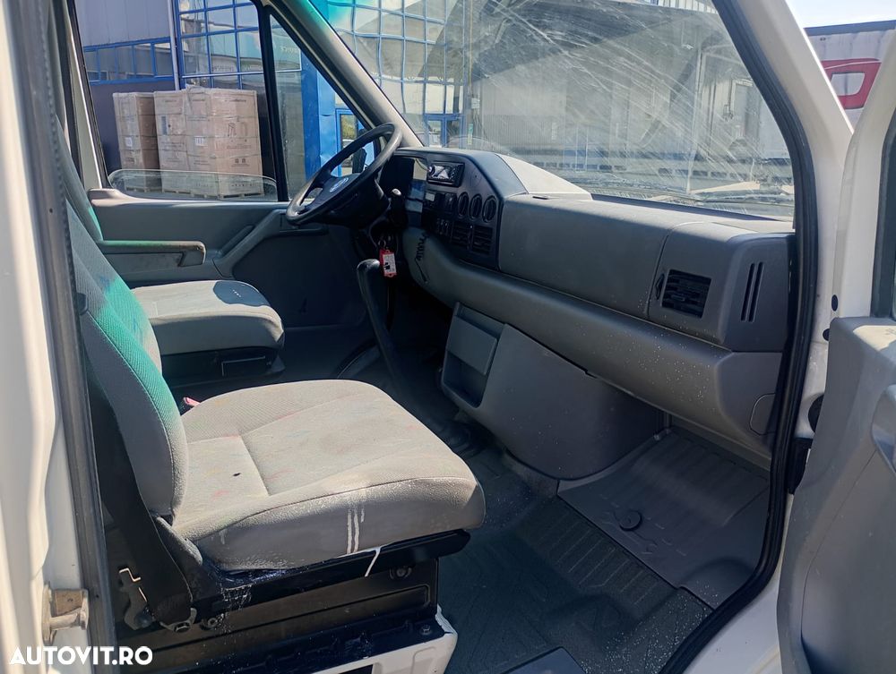 Volkswagen LT 35 2.8 TDi - 7
