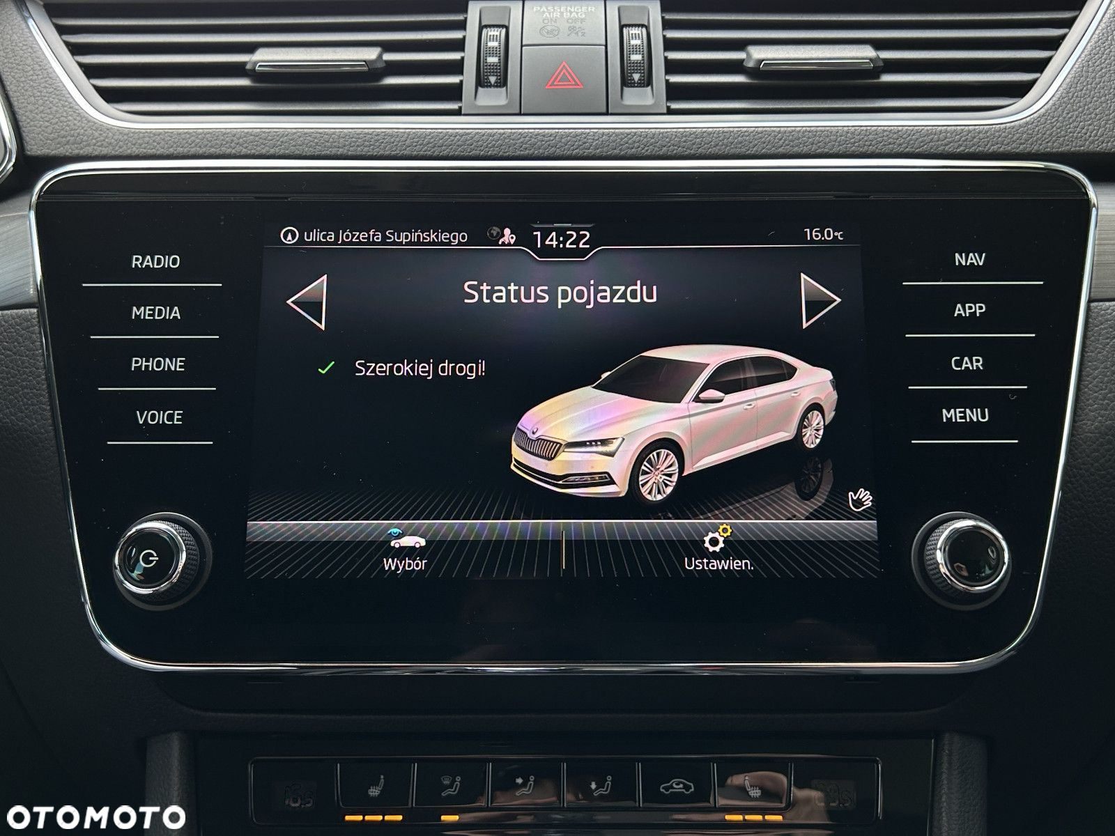 Skoda Superb 2.0 TSI Style DSG - 35