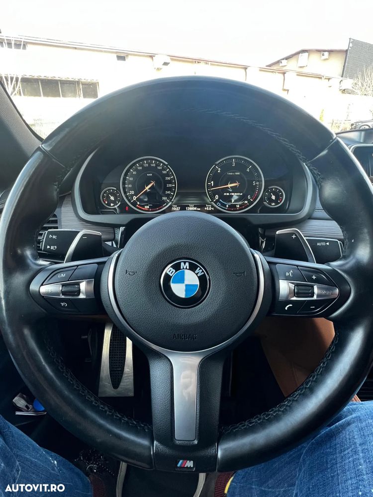 BMW X6 M M50d - 23