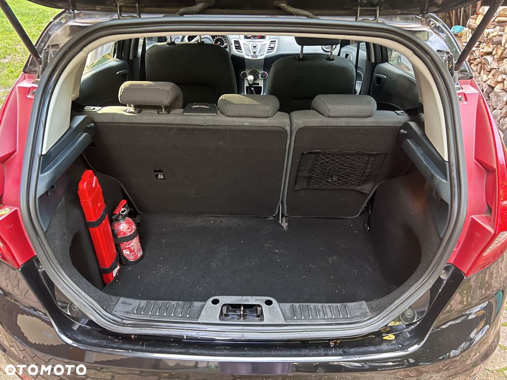 Ford Fiesta - 20