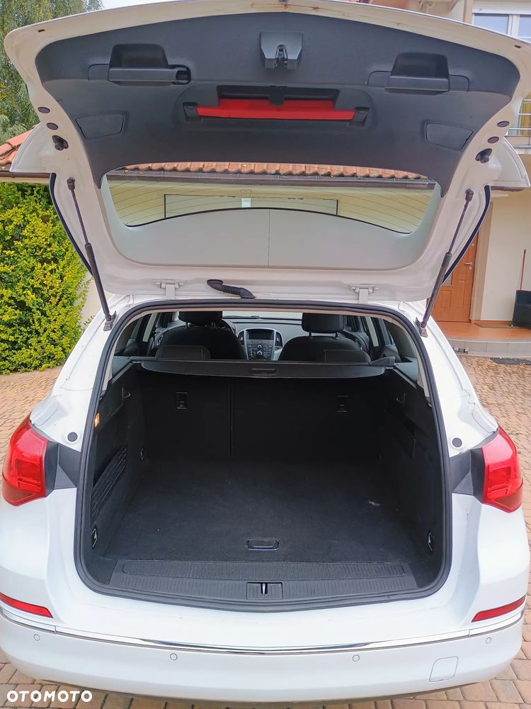 Opel Astra 1.6 CDTI Enjoy - 14