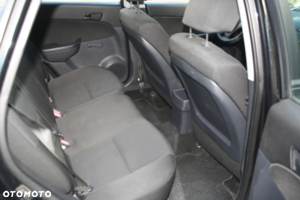 Hyundai i30 1.4 Comfort World Cup - 12