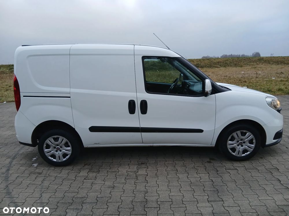 Fiat DOBLO - 23