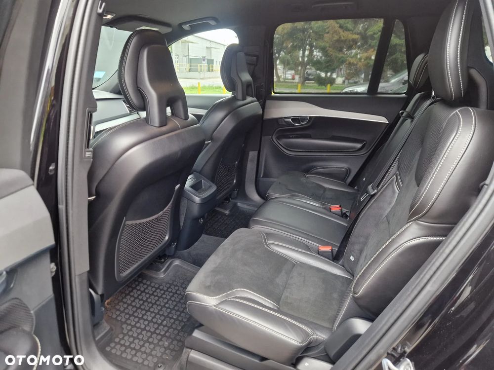 Volvo XC 90 D5 AWD R-Design - 10