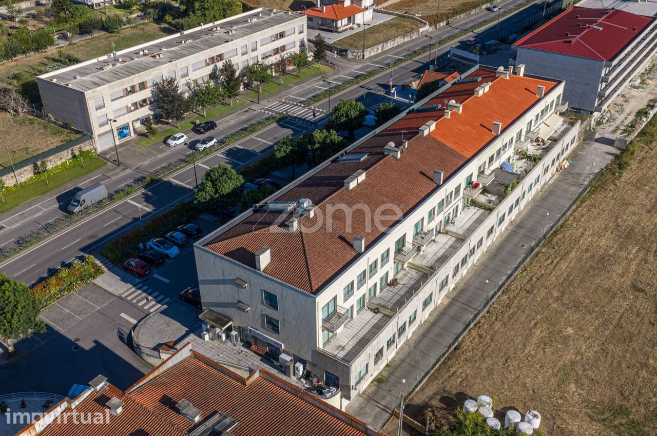 Apartamento T2 com terraço e vista Rio Vez em Arcos de Valdevez - Grande imagem: 3/28