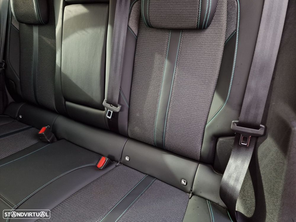 Peugeot 308 1.2 PureTech Allure Pack EAT8 - 13