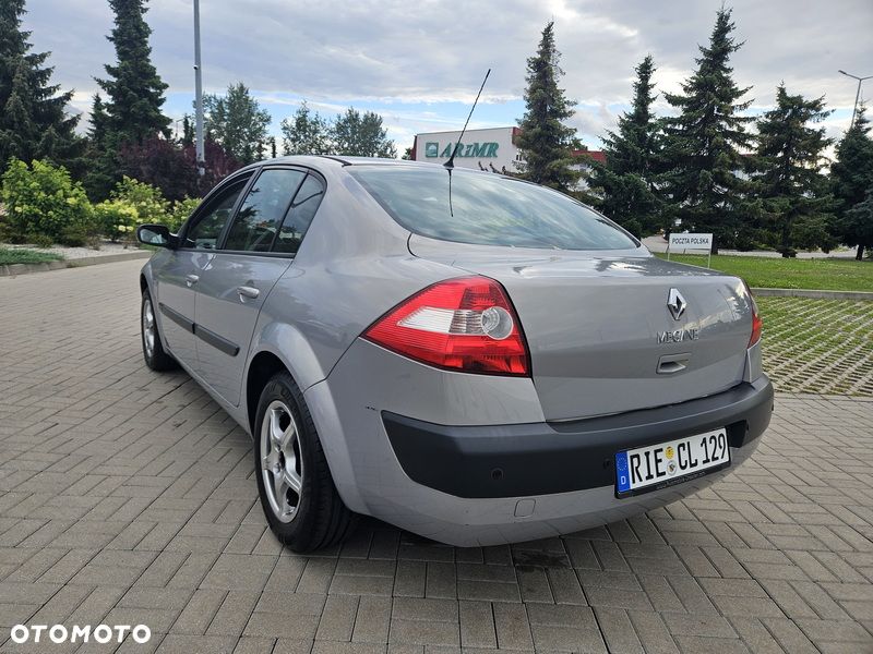 Renault Megane 1.6 16V Authentique - 12