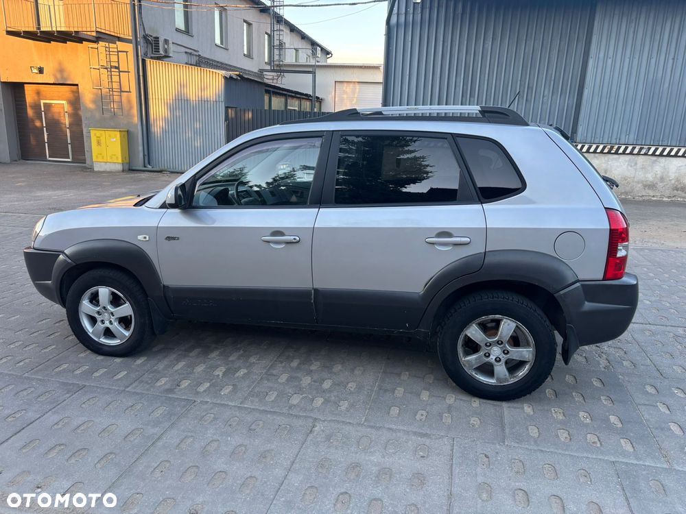 Hyundai Tucson 2.0 CRDi Premium - 4