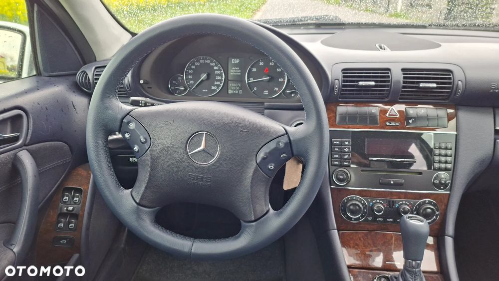 Mercedes-Benz Klasa C 180 Kompressor Automatik Elegance - 14