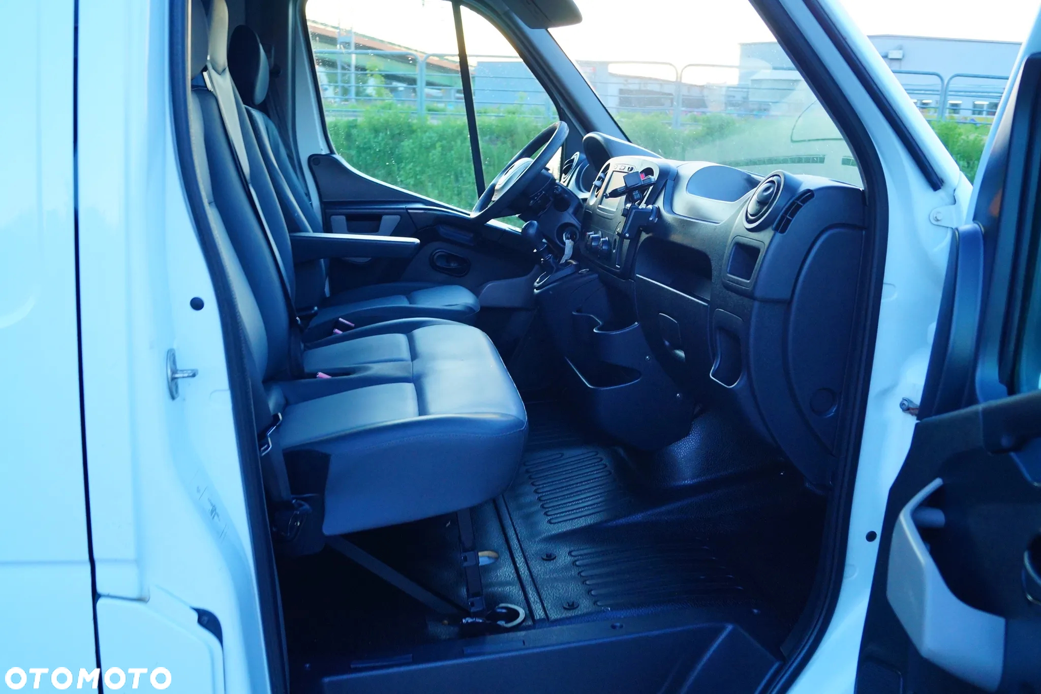 Opel MOVANO 2.3DCI L3h2 MAX - 17