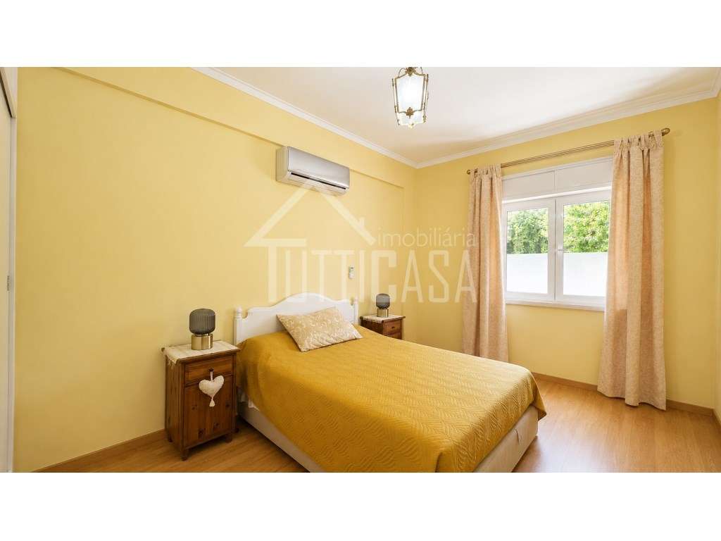 Apartamento T1 renovado em Olival Basto - Grande imagem: 5/19