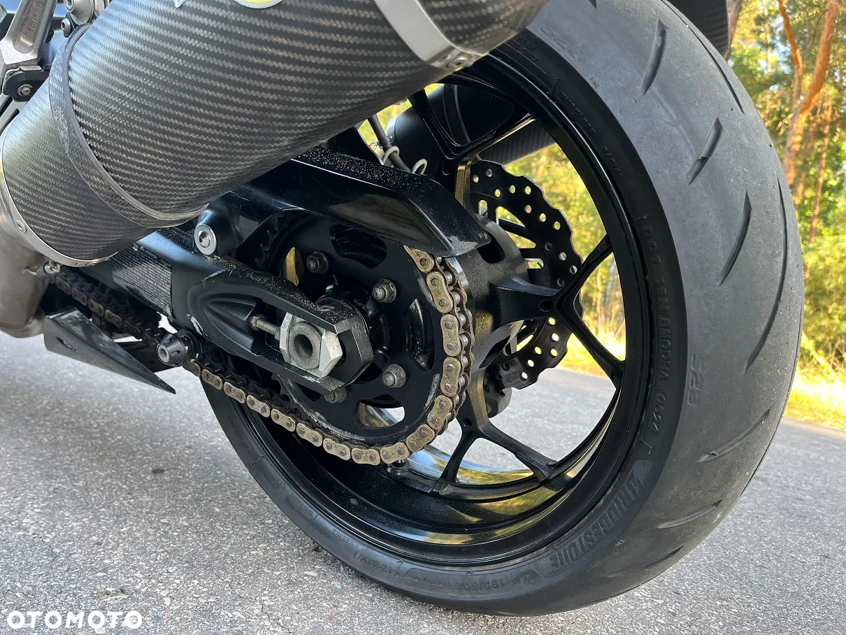 Kawasaki ZZR - 12