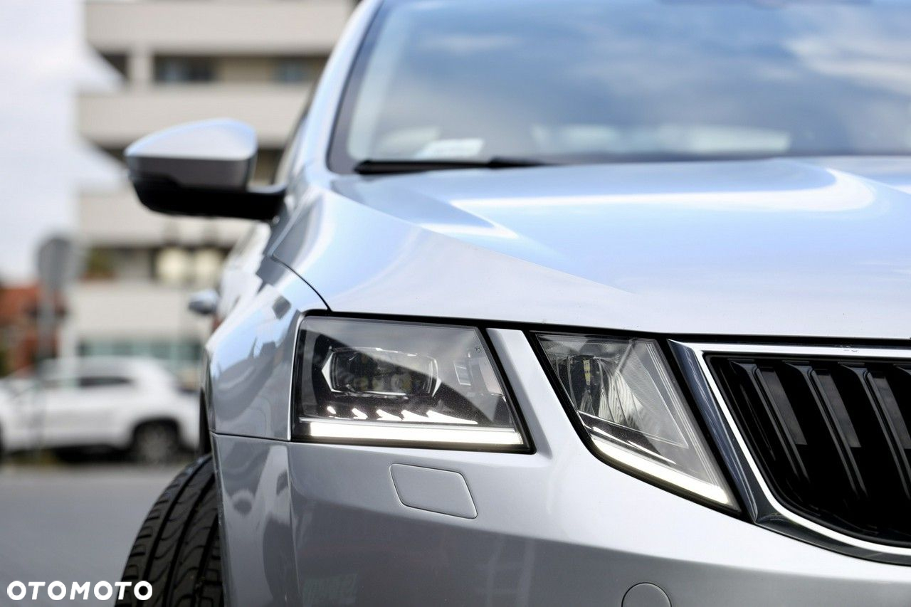 Skoda Octavia - 3
